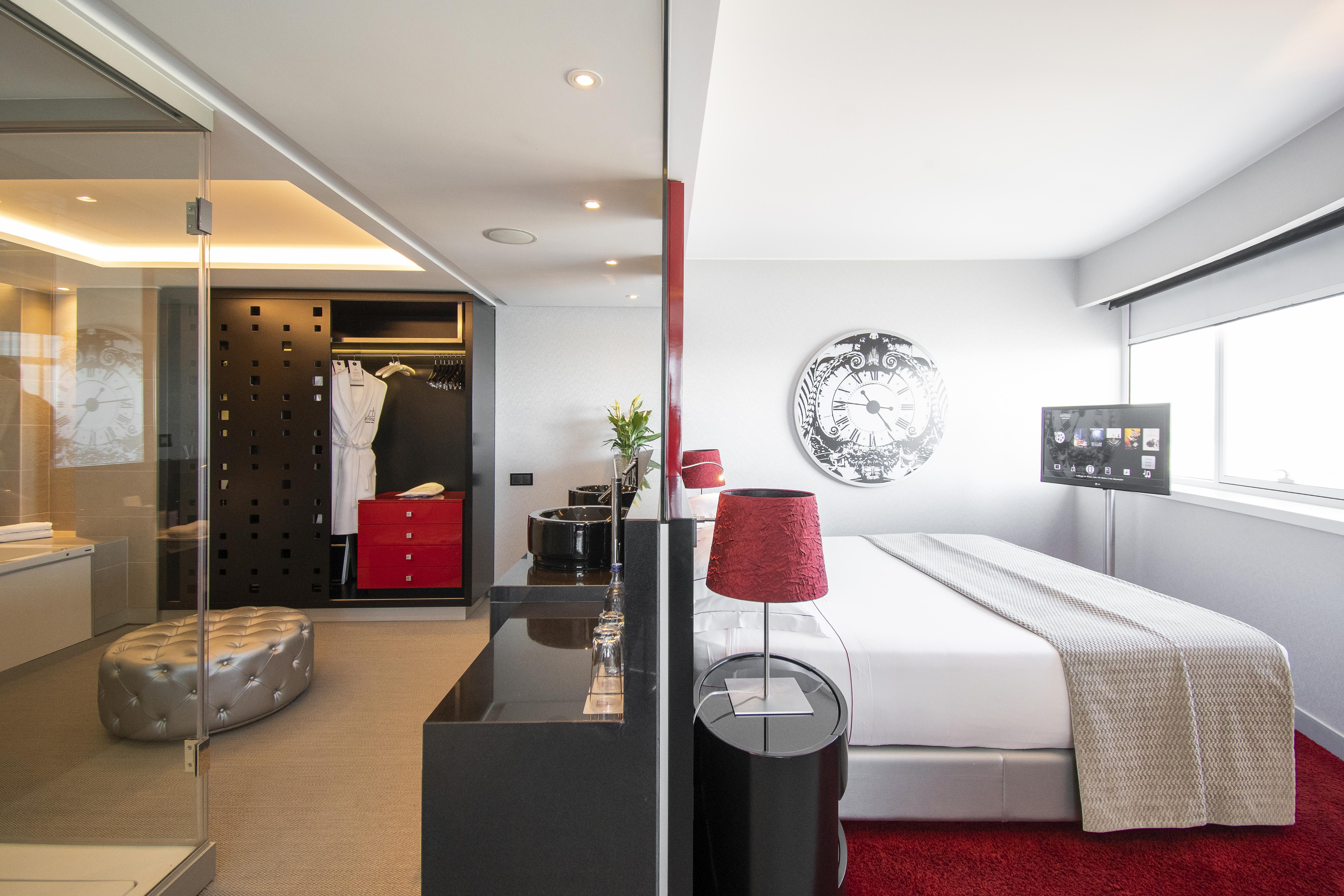 Myriad By Sana Hotels Lisbon Exterior photo A room at the Mandarin Oriental