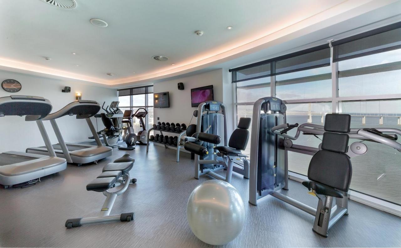 Myriad By Sana Hotels Lisbon Exterior photo The gym at the hotel